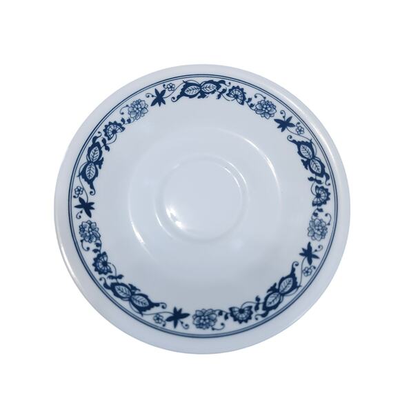 4 Corelle by Corning Old Town Blue Coffee Cups Saucers Plates Floral USA - Picture 4 of 7